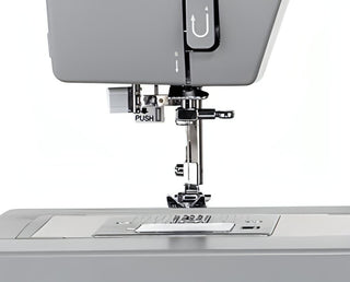 Singer Heavy Duty 6335M Denim Sewing Machine with bonus 9 sewing foot set + FREE Denim Needle Pack